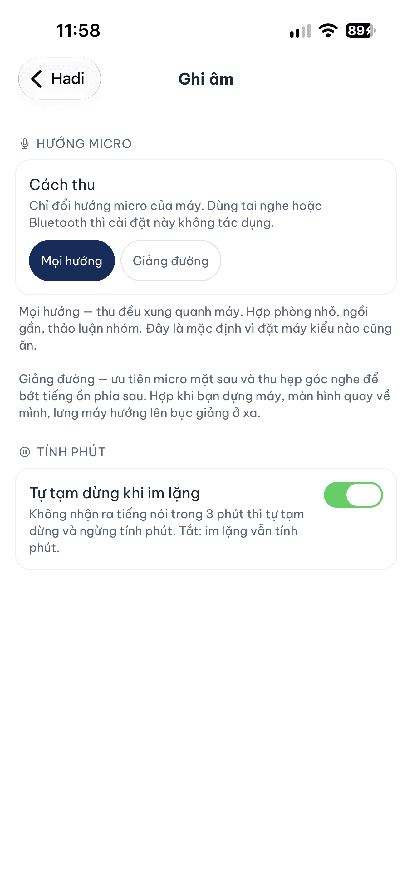 Mục Tính phút trong Cài đặt ghi âm, công tắc Tự tạm dừng khi im lặng đang bật